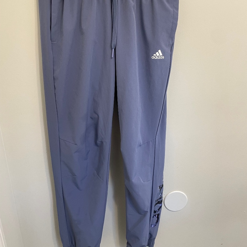 Adidas joggers XS